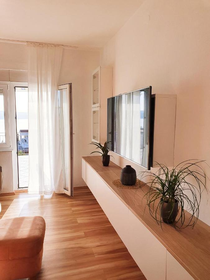 Relaxing Seaview Apartment Barac On Separated Floor Crikvenica Exterior foto
